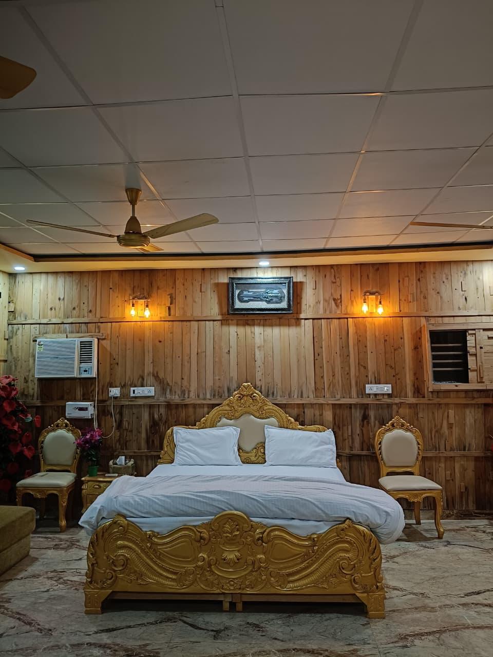 Royal Suite